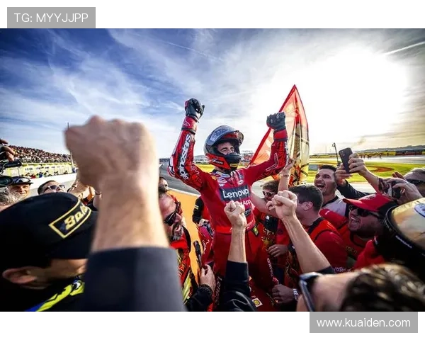 2025赛季MotoGP冠军争夺激烈 多名车手表现惊艳引发热议